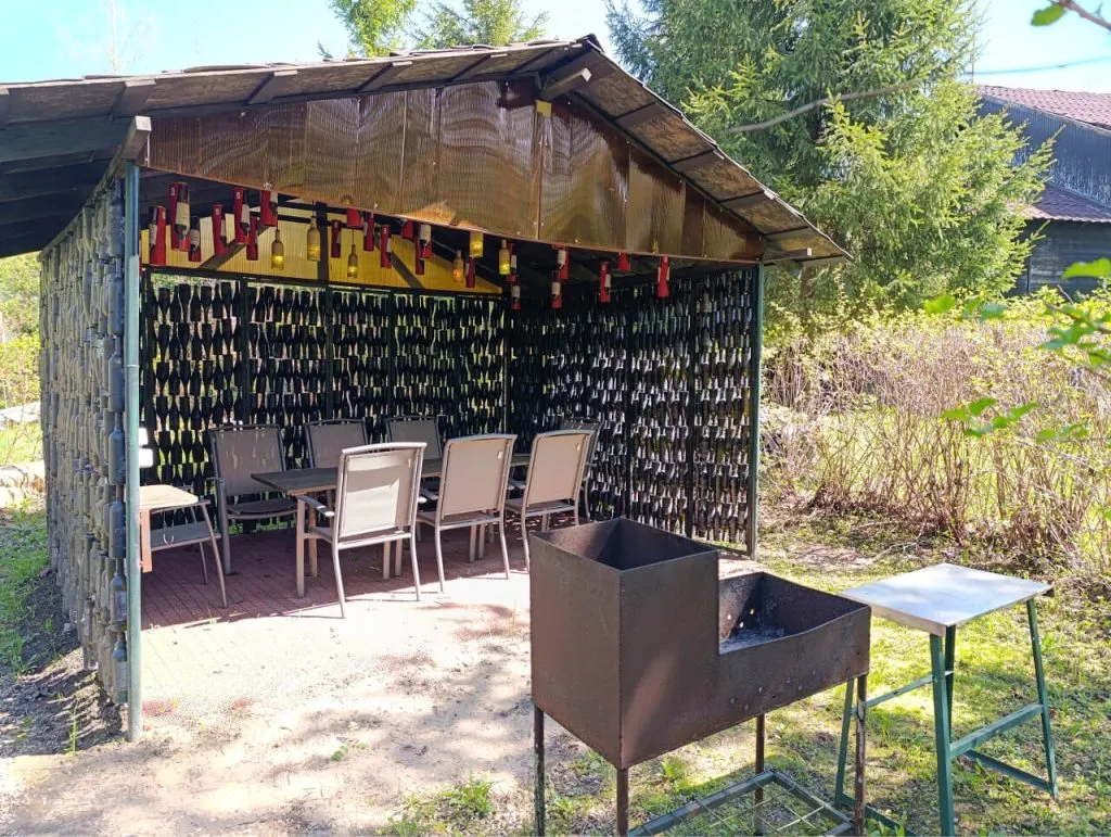 Файл: ve-art-resort piknik-gazebo.jpg.