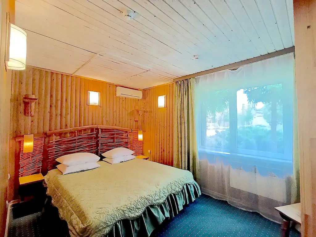 Украинская хата загрузка — копия 2_1